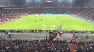 Ajax-fans gaan los na de gelijkmaker van Tadic tegen PAOK