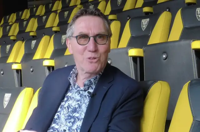 Oude tijden: FC Barcelona op bezoek bij VVV