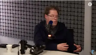 "Peter Bosz niet geholpen in januari door Earnest Stewart"