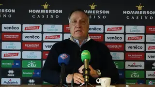 Waarom stopt Advocaat bij ADO Den Haag?