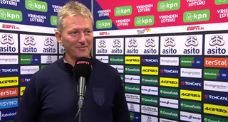 Frank Wormuth tegen Hans Kraay: "Jij hebt ook gevoetbald? Ja, hoger dan jij"