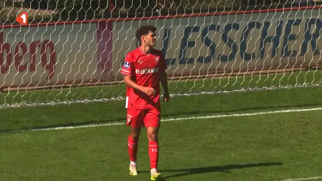 Samenvatting oefenwedstrijd FC Twente - FC Emmen (0-1)