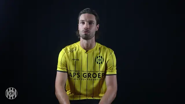 Orhan over keuze voor Roda JC: "Wil ergens om spelen"